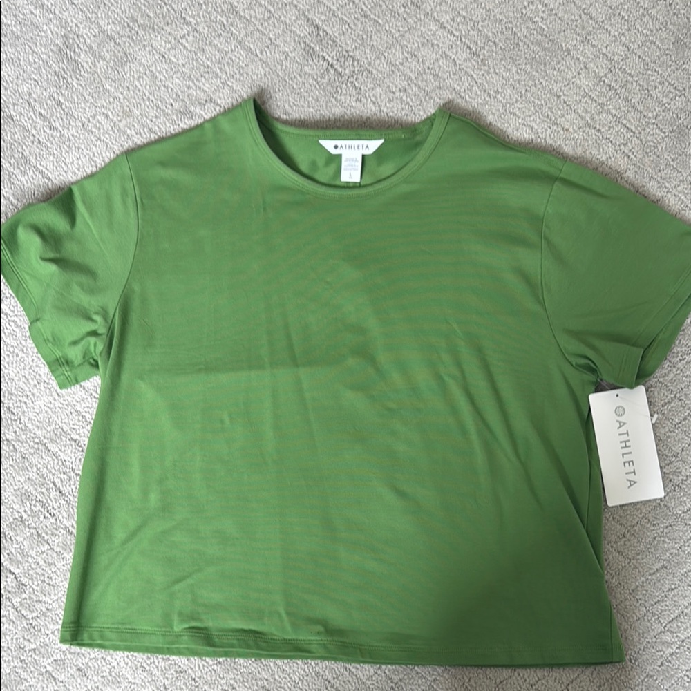 Athleta Green Boxy Crop Essential Tee